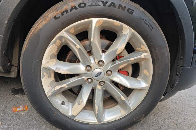 Used Ford Explorer 2013 3.5L Deluxe Model
