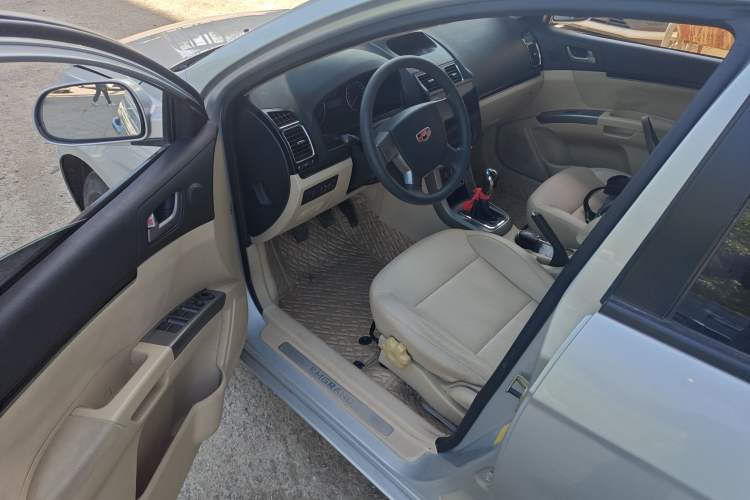 Used Geely Auto Classic Emgrand 2013 Sedan 1.5L Manual Elite Model Driver Seat