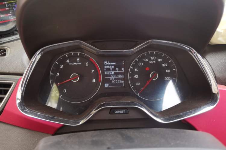 Used Baojun 310W 2017 1.5L Manual Luxury Edition China V