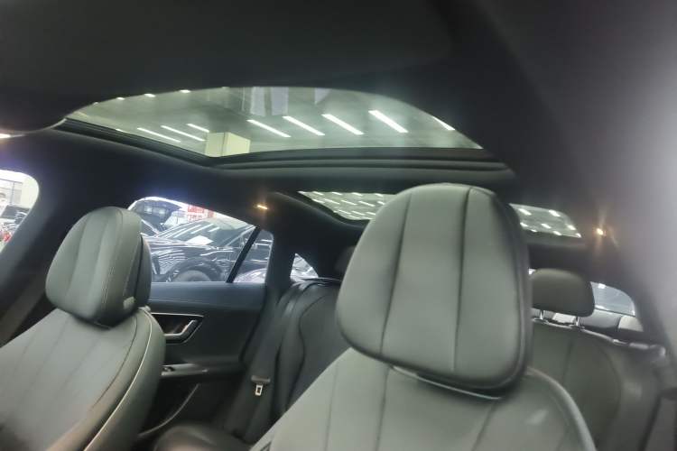 Used Mercedes-Benz EQE 2022 350 Luxury Edition