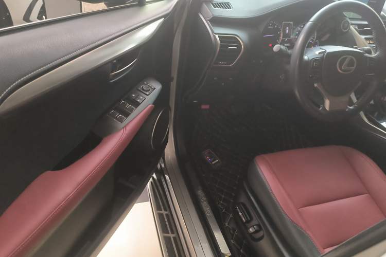 Used Lexus NX 2020 200 All-Wheel Drive Fēngshàng Version China VI Standard Driver Seat