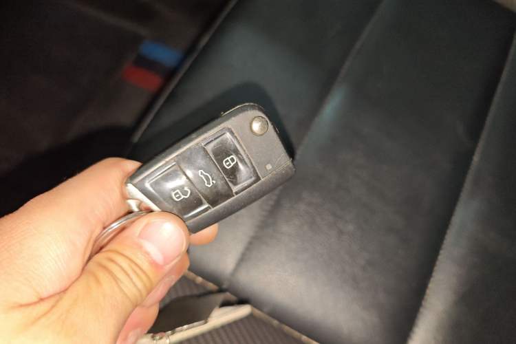 Used Volkswagen T-ROC 2020 280TSI DSG Two-Wheel Drive Comfort Version