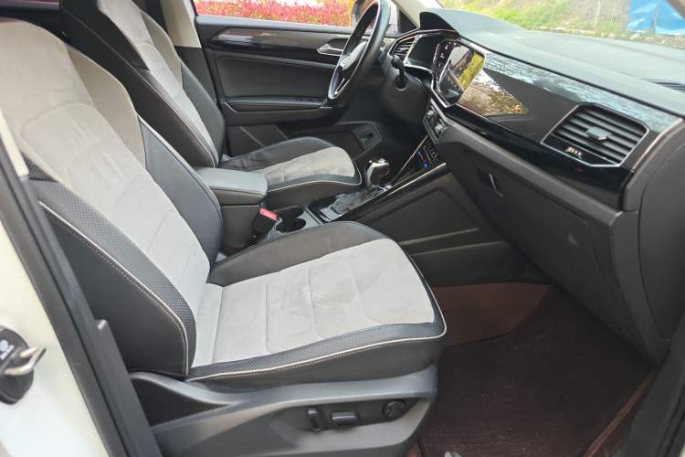 Used Volkswagen Tayron X 2020 330TSI Two-Wheel Drive Luxury Smart Connectivity Version