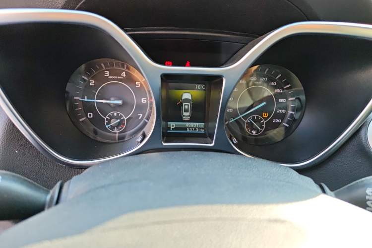 Used JMC Yusheng S330 2016 1.5L GTDi Automatic Two-Wheel Drive Prestige Edition
