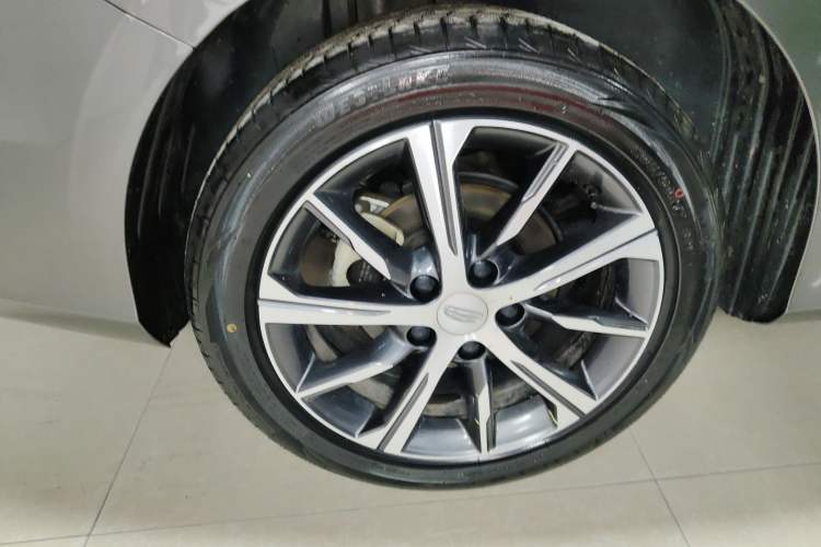 Used Geely Auto Emgrand 2022 4th Generation 1.5L CVT Luxury Model
