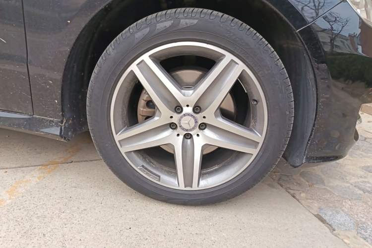 Used Mercedes-Benz R-Class 2017 R 400 4MATIC Exclusive Edition