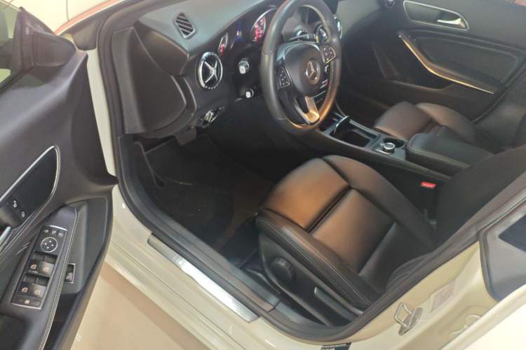 Used Mercedes-Benz CLA 2017 Refreshed CLA 200 Sport Edition