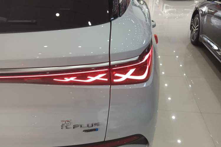 Used BYD Yuan PLUS 2025 Intelligent Driving Version 510 KM Beyond-Grade Edition
