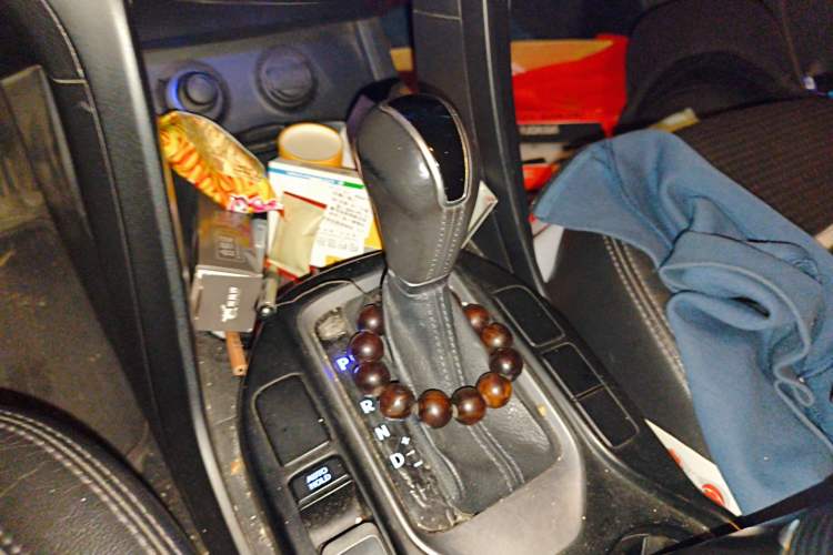 Used Hyundai Santa Fe 2013 2.4L Automatic Two-Wheel Drive Smart Version