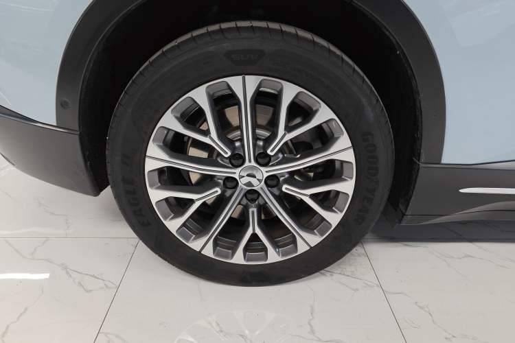 Used Nio ES6 2024 75 kWh Exterior 5