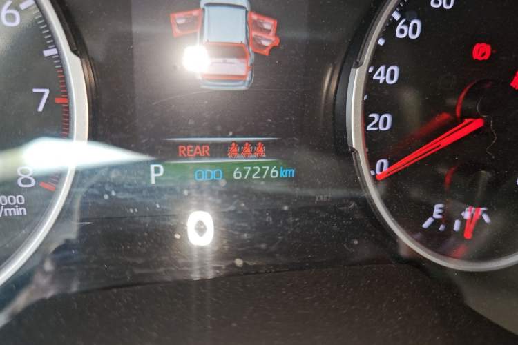 Used Toyota RAV4 2022 2.0L CVT Two-Wheel Drive Urban Edition Odometer Close Up