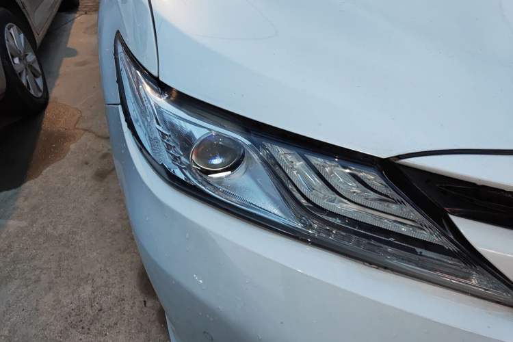 Used Toyota Camry 2019 Revised Version 2.0G Luxury Edition
