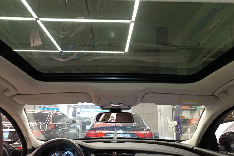 Used Jaguar XFL 2018 XFL 2.0T 250 PS Luxury Edition
