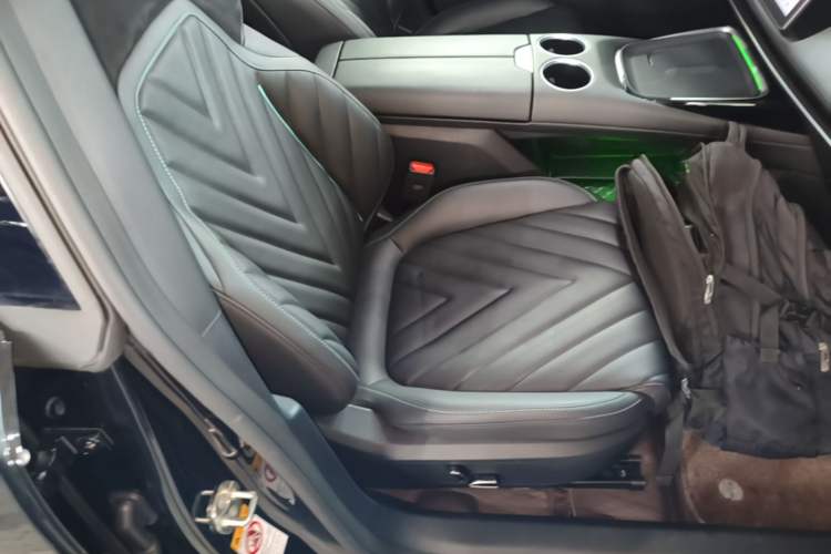 Used Deepal SL03 2023 200Max Range-Extended Version
