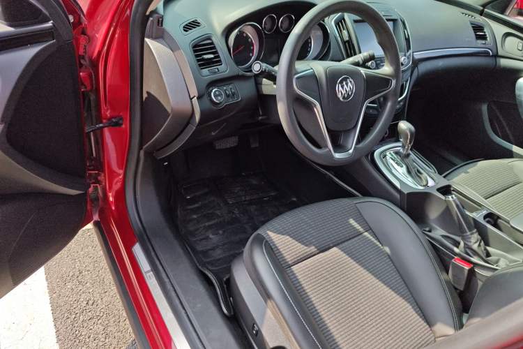 Used Buick Regal 2015 1.6T Leading Technology Model
