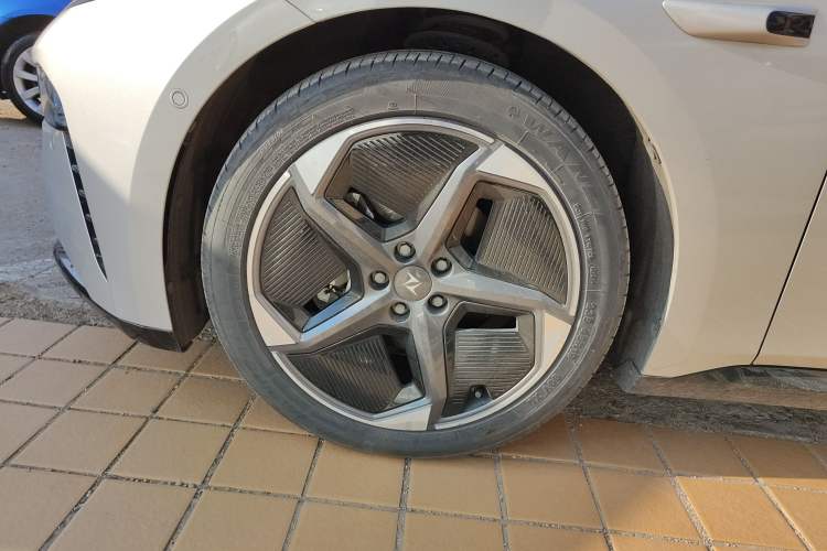 Used Dongfeng eπ eπ007 2024 530 Pro Version
