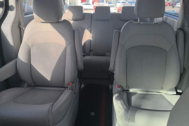 Used SAIC MAXUS G10 2019 PLUS 2.0T Automatic Elite Edition China VI Standard