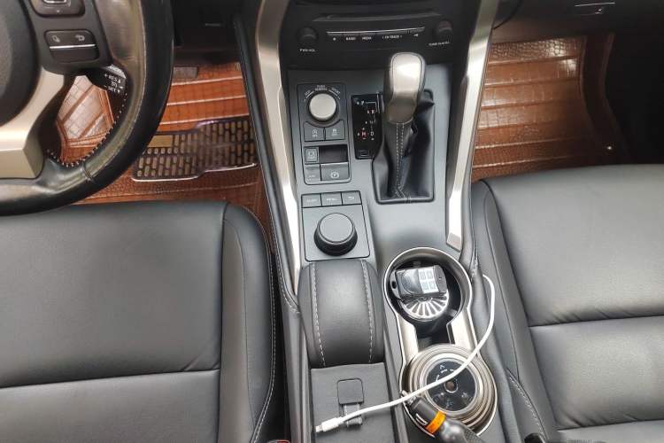 Used Lexus NX 2015 200T All-Wheel-Drive Fēngshàng Edition
