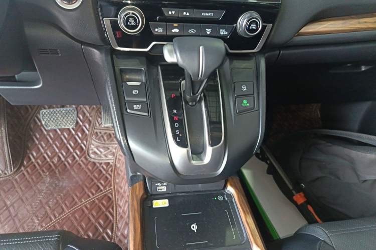 Used Honda CR-V 2021 240TURBO CVT 2WD Fashion Edition
