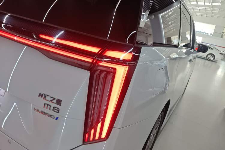 Used GAC Trumpchi M8 2023 Zongshi Series Dual-Motor Supreme Edition
