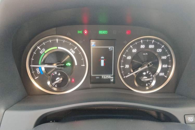 Used Toyota Vellfire 2021 Crown Dual-Engine 2.5L HV Supreme Edition
