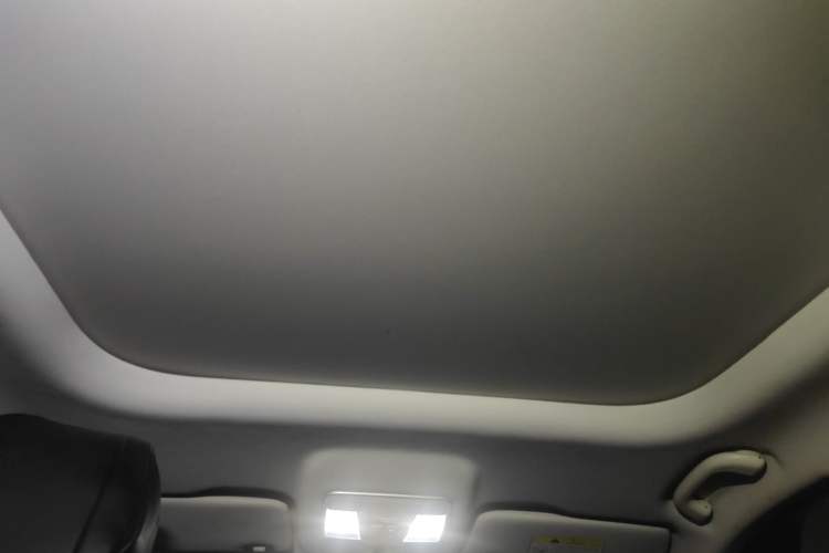 Used CHANGAN OSHAN X7 2021 1.5T Manual Luxury Version
