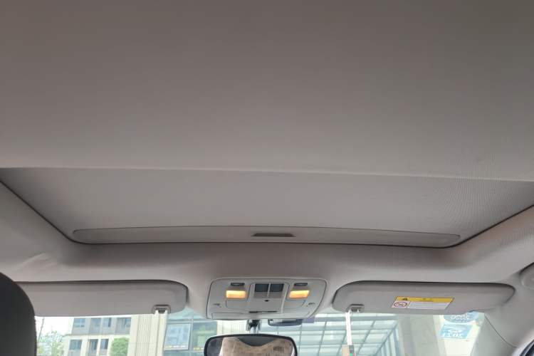 Used Chevrolet Malibu 2014 2.0L Automatic Luxury Edition Headliner