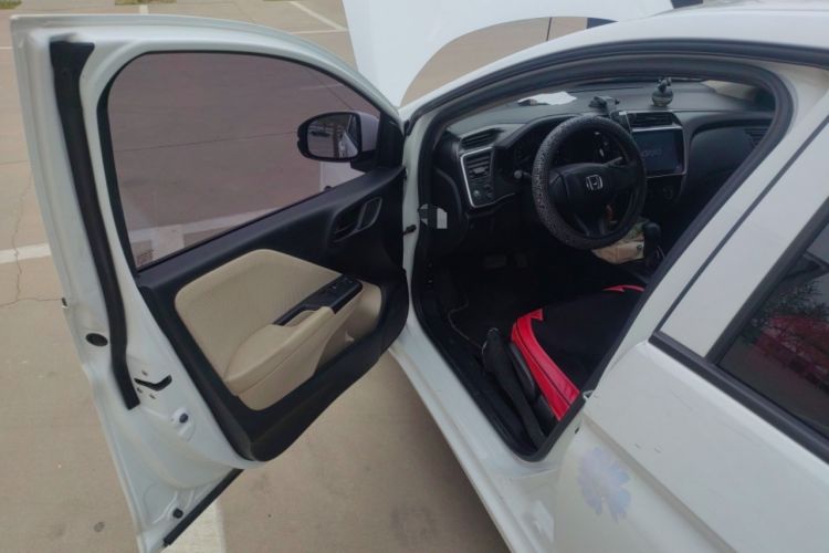 Used Honda City 2018 1.5L CVT Comfort Version Driver Seat