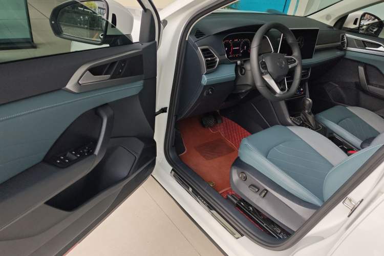 Used Volkswagen Tharu 2024 300TSI Two-Wheel-Drive Full Moon Edition