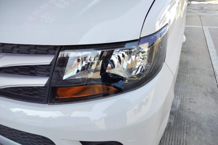 Used JAC Refine M3 2021 PLUS 1.8L 2-Seat Shuttle Version
