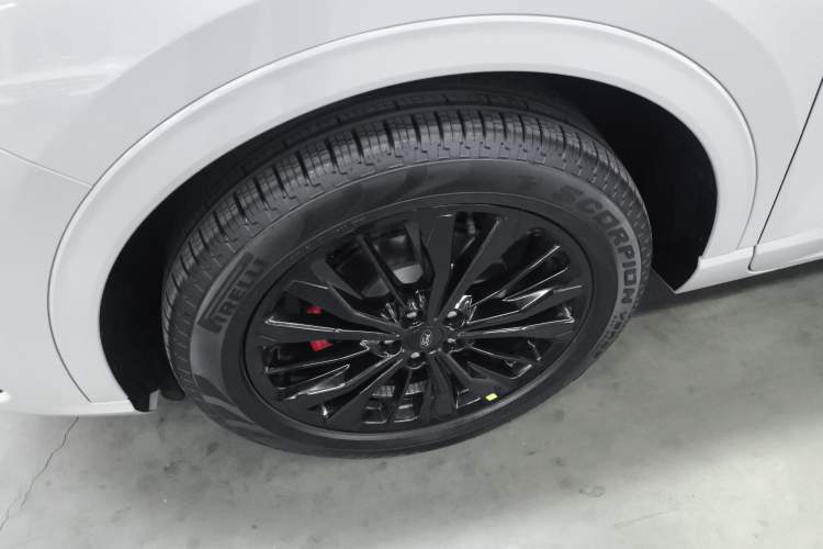 Used Ford Escape 2024 EcoBoost 245 Four-Wheel Drive ST-Line Pro Trim
