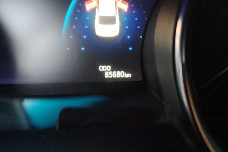 Used Toyota Camry 2019 Dual-Engine 2.5 HG Luxury Edition China V Standard