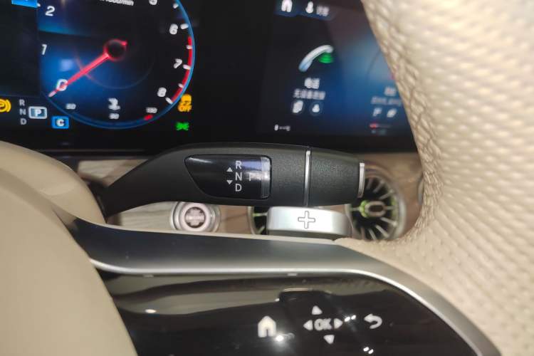 Used Mercedes-Benz E-Class (Import) 2023-Year Restyled E 260 Coupe
