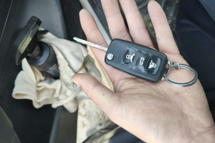 Used Volkswagen Polo 2013 1.4L Manual Fashion Edition
