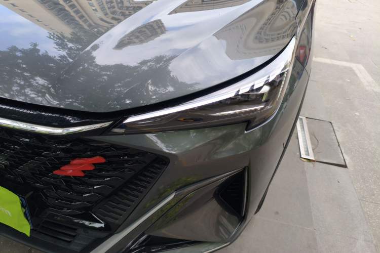 Used CHANGAN OSHAN X5 PLUS 2023 Revised Version 1.5T DCT Navigation Edition