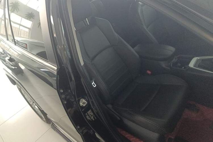 Used Toyota Wildlander 2022 2.0L CVT Two-Wheel Drive Luxury PLUS Edition