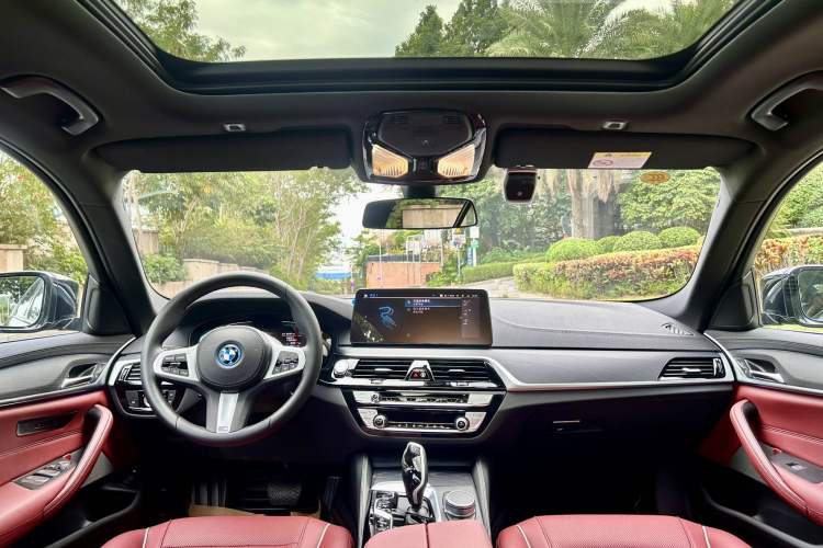 Used BMW 5 Series New Energy 2022 535Le M Sport Package
