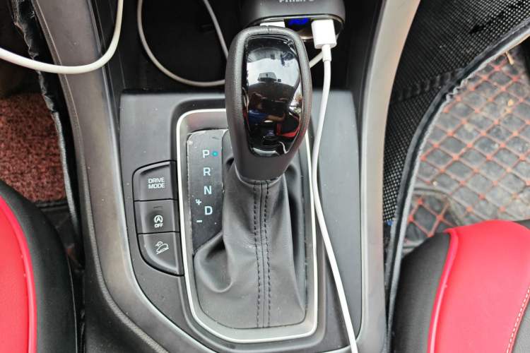 Used Hyundai ix35 2020 2.0L Automatic 2WD Zhiyong·Changxiang Edition Gear Lever