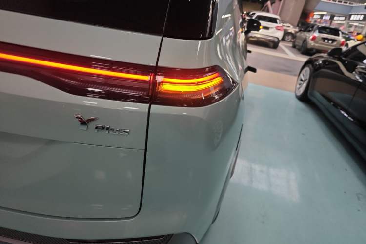 Used AION Y 2022 Plus 70 Smart Edition