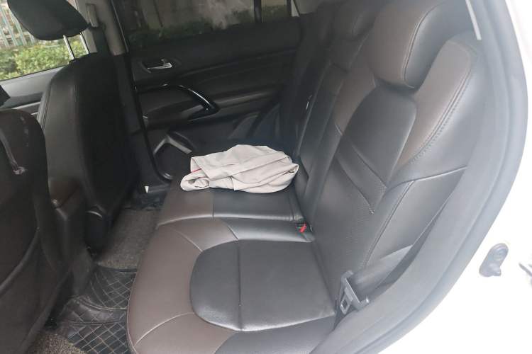 Used GAC Trumpchi GS4 2015 200T Manual Luxury Edition