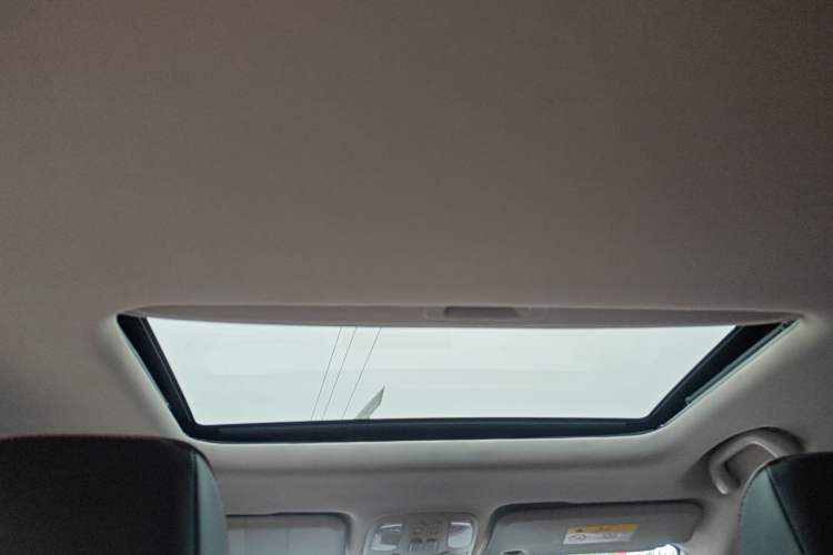 Used SOL X4 2021 1.5T CVT Chief Edition
