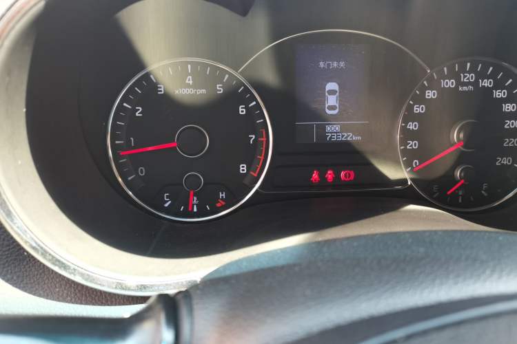 Used Kia K3 2013 1.6L Manual GLS Odometer Close Up