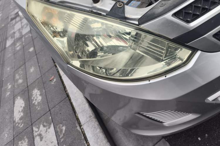 Used Wuling Rongguang V 2016 1.5L Practical Version
