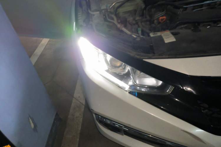 Used Honda Civic 2019 220TURBO CVT Dynamic Edition China V Right Front Headlight