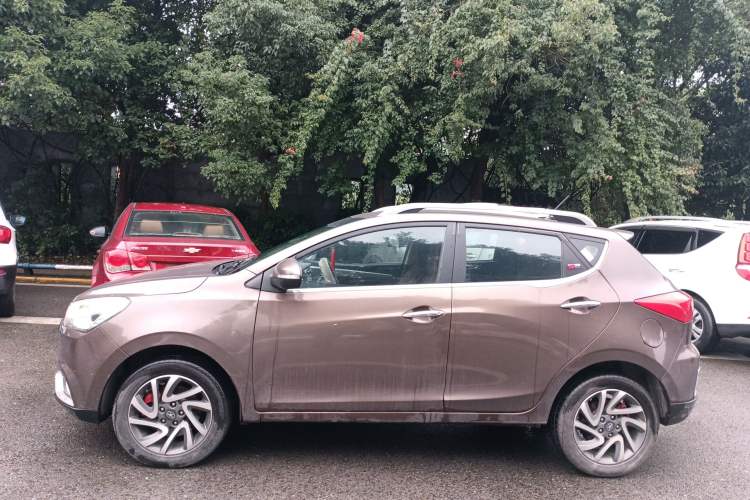 Used JAC Refine S2 2015 1.5L Manual Luxury Smart Model