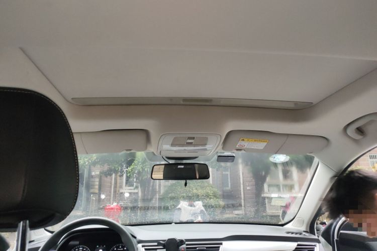 Used Roewe i5 2019 1.5L Manual 4G Connectable Langhao Edition Headliner