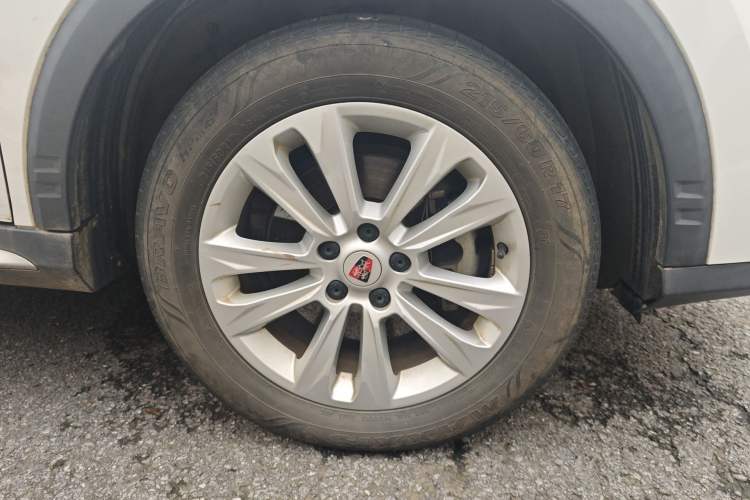 Used Roewe RX5 2018 20T Two-Wheel Drive Automatic Flagship Edition Right Front Wheel Hub