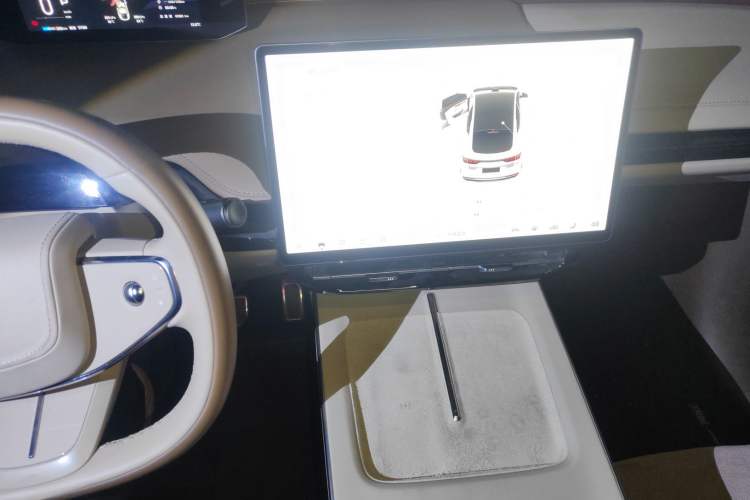 Used Hyptec HT 2023 670 Rear-Drive Ultra-High Voltage Version
