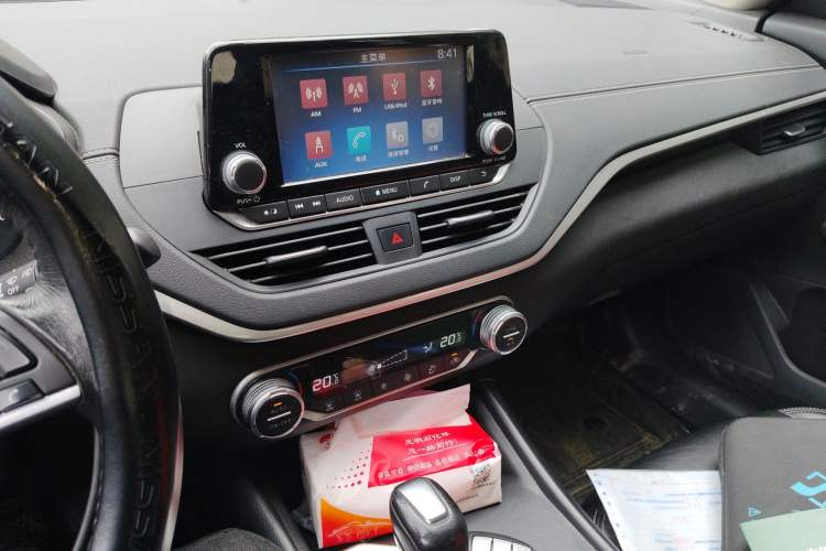 Used Nissan Teana 2019 2.0L XL Comfort Edition Audio And AC Panel