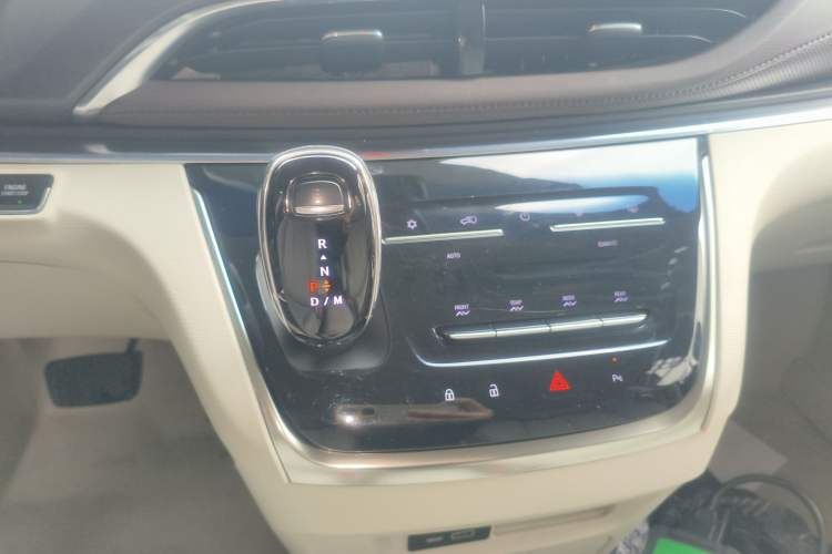 Used Buick GL8 2023 Land Executive Class Comfort Model Gear Lever